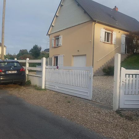 Les Lupins Acomodação com café da manhã Étretat Exterior foto